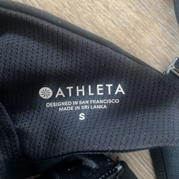 Sports Bra - Picture 4 of 4